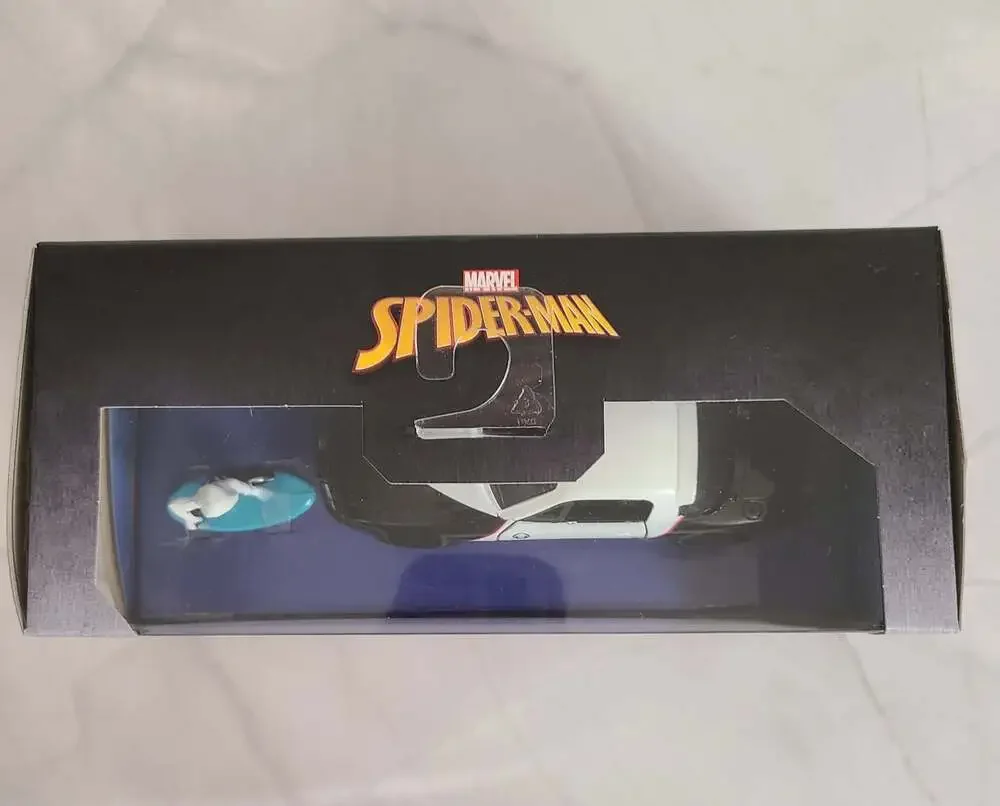 Spiderman Ghost Spider Figure 1990 Mazda Miata Diecast 1:32 Model Car